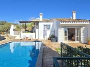 Encantadora Moradia Independente T2 com Piscina e Vista...