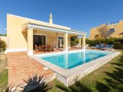 Encantadora moradia isolada T4 com 4 casas de banho,...