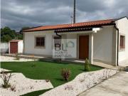 Encantadora moradia T2 térrea renovada em Bem Viver...