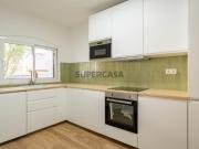 Encantadora Moradia V2+1 com Espaços Exteriores...