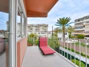 Encantadora primera planta de chalet entre naranjos y a...