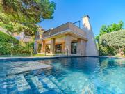 Encantadora Villa de Lujo a un Paso del Mar 460m² Alacant