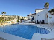 Encantadora villa independiente con piscina en Gran Sol,...