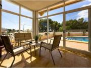 Encantadora y espaciosa villa en Calpe con piscina y...