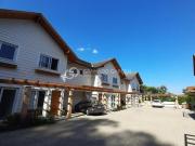 ENCANTE SE COM ESTA CHARMOSA CASA GEMINADA 2 SUITE