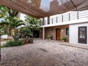 ENCANTO LAKEFRONT HOME