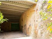 ? Encanto Rústico en Garrigàs: Masía para Reformar