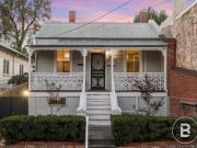 ENCHANTING VICTORIAN COTTAGE WITH MODERN COMFORTS ON...