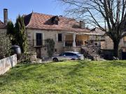 Enclos en Pierres: Maison + Gîte + Dependance