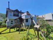 Encontre seu próximo lar em Florianópolis: casa espaçosa...
