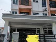 End Lot 3 Storey House Anjung Bercham MegahBerchamIpoh