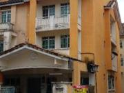 End lot 3Storey Terrace House