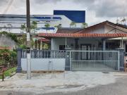 End lot Fully renovated Taman Lily end lot terrace house