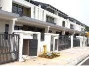 End Lot Intermediate Double Storey Terrace Phase 4 M...