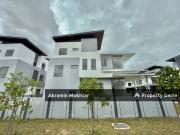 END LOT SEMI D 3 Storey House Broadleaf Residences,...