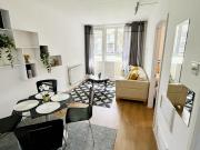 End of terrace garden flat in Regent’s Pk London