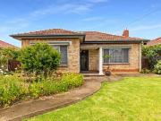 Endless Modern Deco Style