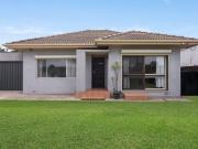 Endless Potential in Prime North Plympton