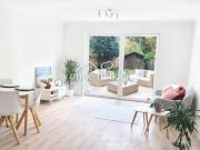 Energetisch saniertes Haus mit sonnigem Garten