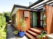 Energy efficient villa in a boutique block of three