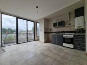 ENERO 25 A pasos UCSF y Costanera, aberturas piso techo...