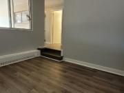 Enfield Apartments 1 Bedroom w/ Private Entrance [object...