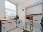 Englands Lane, London, NW3 One Bedroom Flat To Rent...