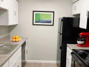 English Village Apartments 2 Bedroom Apartment for Rent...