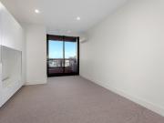 ENJOY THE CITY LIFESTYLE WITH THIS TWO BEDROOM APARTMENT!