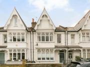 Ennismore Avenue, Chiswick, 3 Bedroom Flat