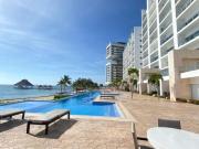 ENORME PENTHOUSE FRENTE AL MAR EN RENTA LA PLAYA RESIDENCIAL