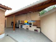 Enseada, casa com ótima localização, 3 quartos,...