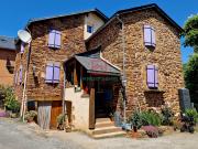 Ensemble immobilier à vendre maison, dépendances, terrains