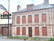 Ensemble Immobilier avec garage, jardin et capacité 6...