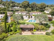 Ensemble immobilier de 2 villas à La Colle sur Loup,...
