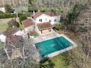 Ensemble immobilier en pierre 368m² Saint Vite