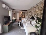 ENSSEMBLE IMMOBILIER À PIED DU CENTRE AVEC DES BELLES...