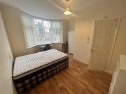 Ensuite 1, Hearsall Lane, Chapelfields, Coventry CV5,...