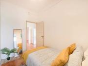 Ensuite in Rua Luis Augusto Palmeirim, Lisboa Room 8...