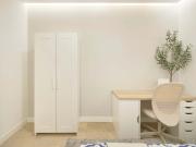 Ensuite Room in a 9 bedroom apartment in Rua da...