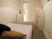 Ensuite room in flat in Pimlico, London
