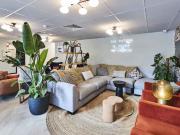 Ensuite Silver E Has an Apartment