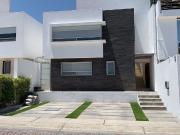 Venta en Remate Casa Cumbres del Lago Juriquilla