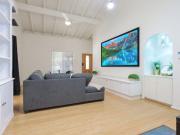 ENTERTAINERS DELIGHT! FULLY FURNISHED AND EQUIPPED SMALL...