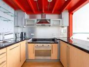 ENTIRE 2 bed ensuite flat, Oxford Rd/Village/Uni