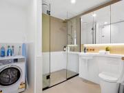 Entire condo in Melbourne, Australia