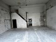 Entkernte Loft Wohnung im Townhouse Stil – 6 Zimmer auf...