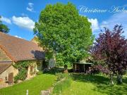 Entre Charolles et Paray le Monial, Maison en pierres de...