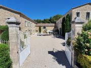 Entre les monts du Vaucluse et le Luberon, ancienne...