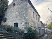 Entrecasteaux, magnifique moulin en pierre du XVIIII sur...